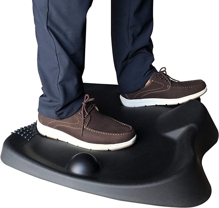 Stand Up for Comfort: Shoe or Not to Shoe at a Standing Desk?